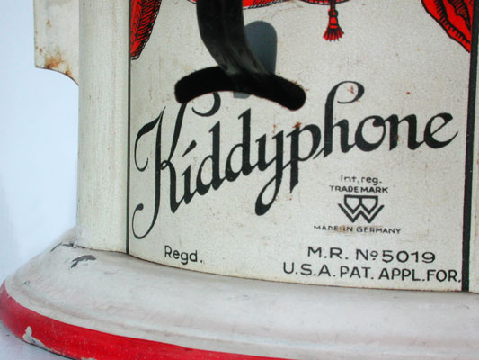 Das schwungvolle Kiddyphone Label und die US-Patente / The Kiddypone label and the US Patents