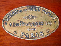 Verkauft wurde der Phonograph an der 8. rue François in Paris / This Phonograph was sold on 8. rue François in Paris