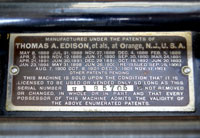 Die Patentplatte mit der Seriennummer H 185'705 / The patent plate and the serial number