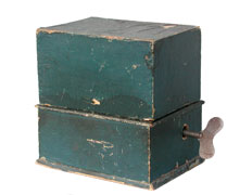 Das Sperrholz-Gehäuse ist mit türkis-farbigem Papier überzogen / The plywood case is coverd by turcuoise colored paper
